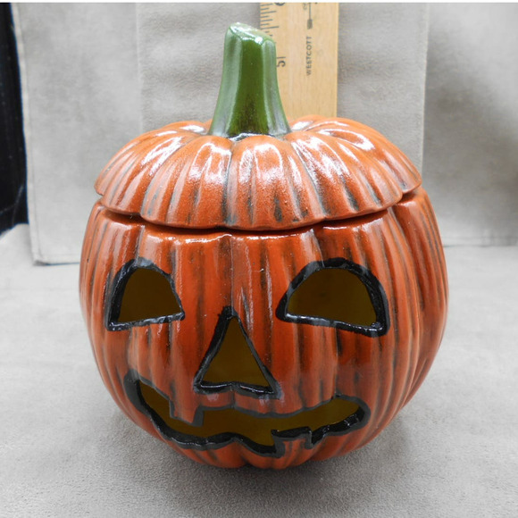 Vintage Jack O'Lantern Halloween Pumpkin 5" Round 5.5" Tall w/Hole for Light - Picture 3 of 10